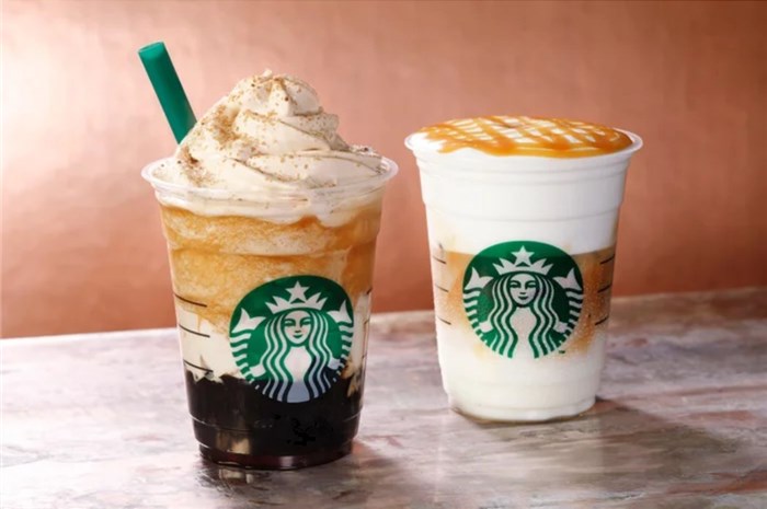 スタバ新作ドリンク ふわふわのキャラメルマキアートが登場 さらにコーヒー尽くしの贅沢フラペも カロリー カスタマイズ 値段 スタバに暮らす スタバ新作ドリンク ふわふわのキャラメルマキアートが登場 さらにコーヒー尽くしの贅沢フラペも カロリー カスタマイズ 値段 スタバに暮らす