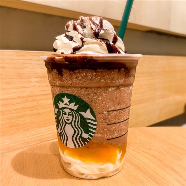 ダークモカチップフラペチーノ with シトラス＆ホイップ