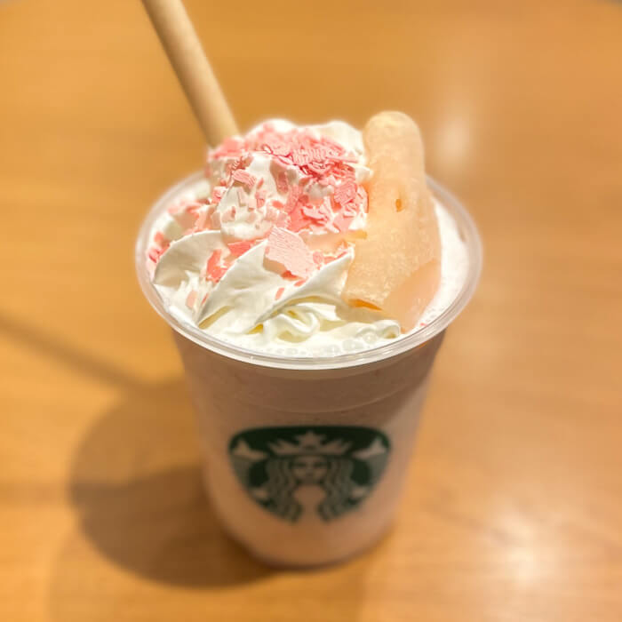 さくらストロベリー白玉フラペチーノレビュー