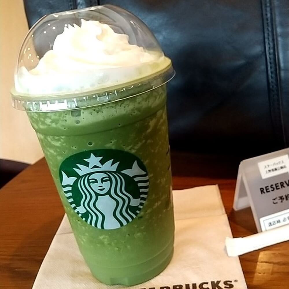 抹茶がうまい 抹茶クリームフラペチーノのおすすめカスタム8選 カロリーや値段も スタバに暮らす