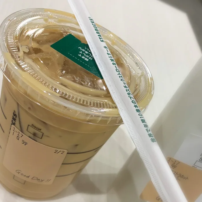 スタバを持ち帰りたい テイクアウトできるメニューやケーキ 紙袋を紹介 スタバに暮らす スタバを持ち帰りたい テイクアウトできるメニューやケーキ 紙袋を紹介 スタバに暮らす