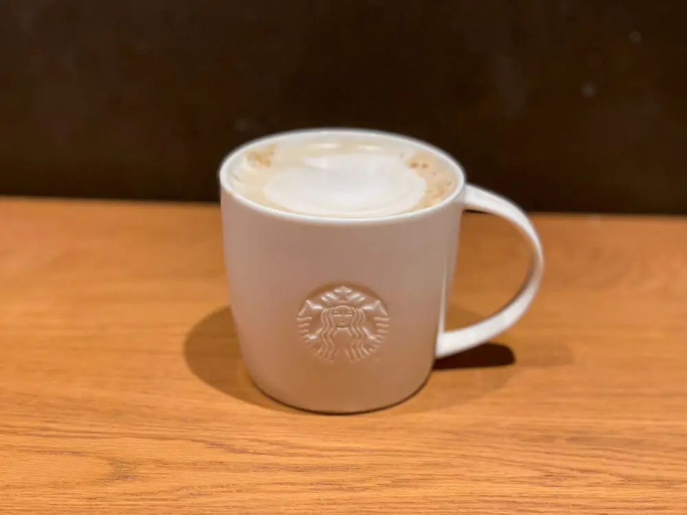 アーモンドミルクラテ
