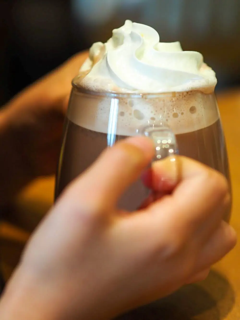 スタバ カフェモカのおすすめカスタム7選 カロリーや値段も スタバに暮らす