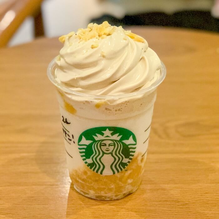 バナナンアーモンドミルクフラペチーノ