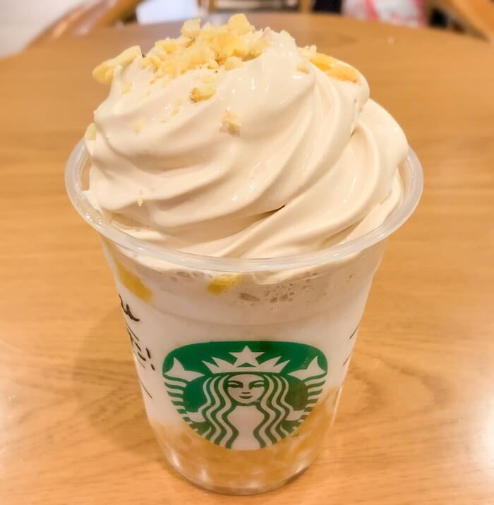 バナナンアーモンドミルクフラペチーノ